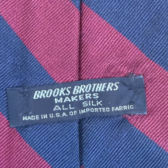 Vintage Brooks Brothers Men’s Burgundy & Navy Striped Silk Tie Made In USA - Picture 2 of 7